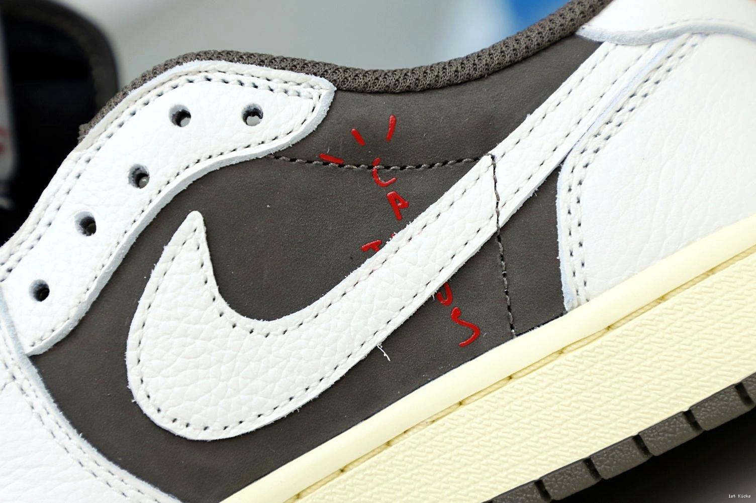 1 JORDAN OG Comfortable LOW REVERSE MOCHA TRAVIS X AIR SCOTT Kimikick 1933 1217